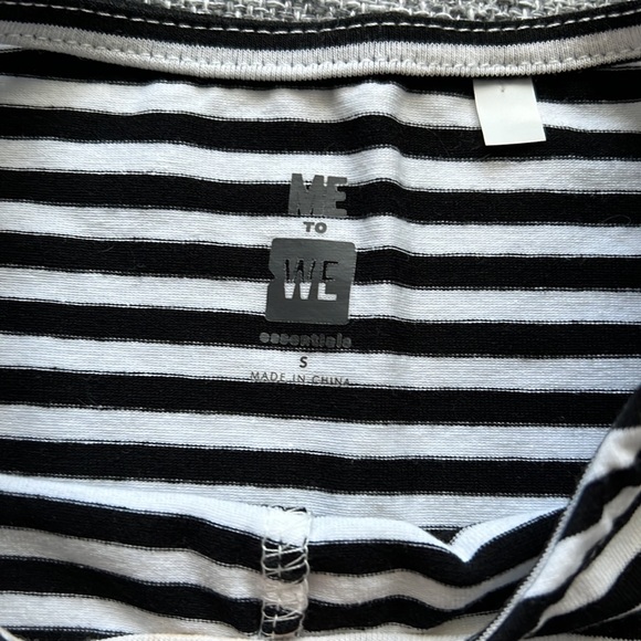 NWOT Cropped Tank Size Small - Picture 2 of 3